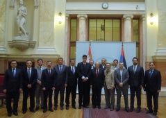 13. јун 2013. Председник и чланови ПГП са Aзербејџаном и амбасадор Азербејџана у Србији
